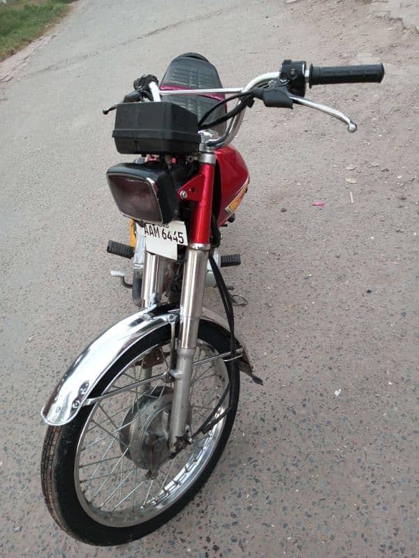 Honda 125 hai 2020/21 hai model jis bhai ny ly na hai wo rabta karen 5