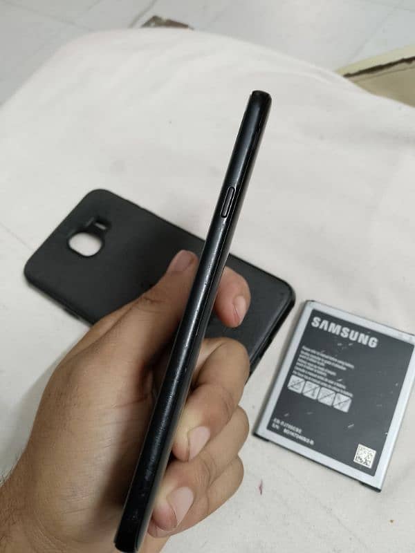 Samsung Galaxy j4 2/32 urgent sale 8