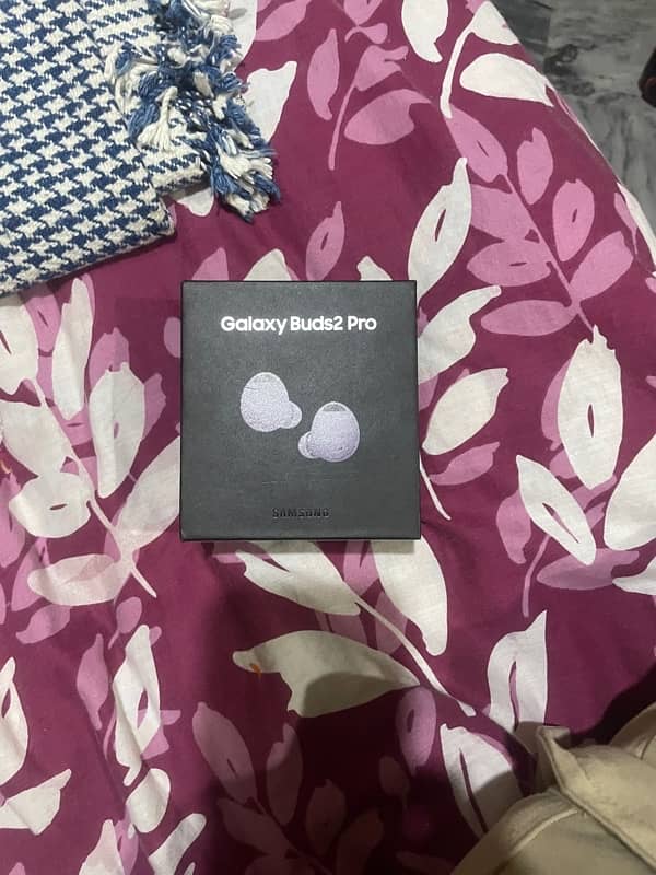 Samsung Galaxy Buds 2 Pro 0