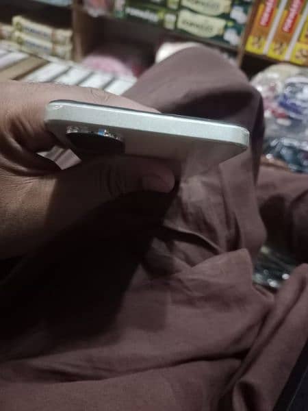 Oppo A38 1