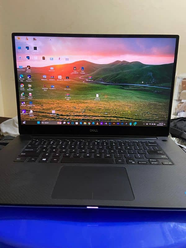 Dell Precision 5540 0