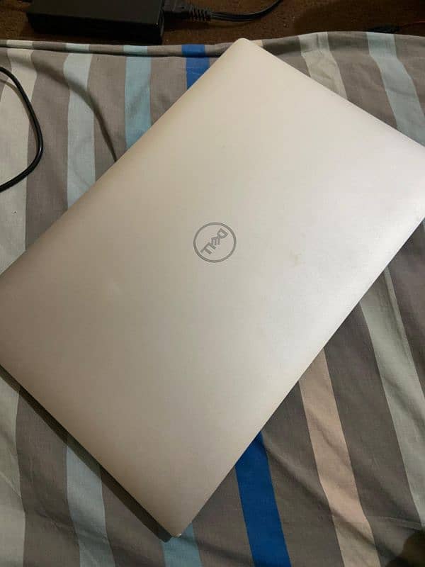 Dell Precision 5540 7