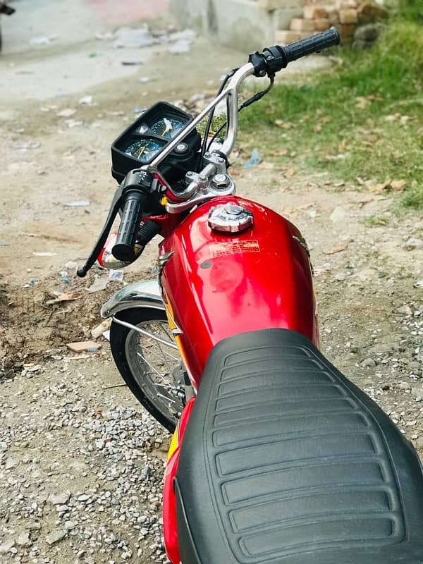 Honda 125 21 model All punjab number 1