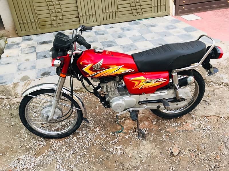 Honda 125 21 model All punjab number 8