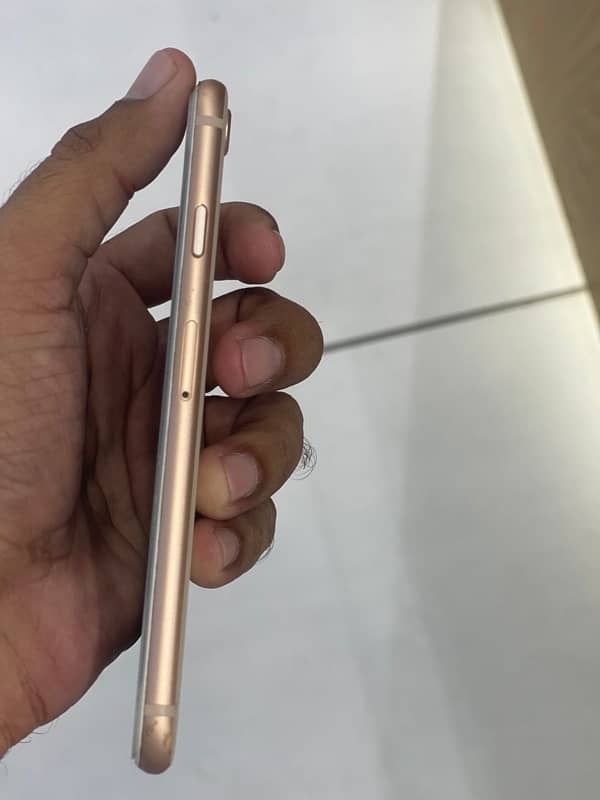 IPhone 8 256gb (PTA approved ) Factory unlocked repaired 4