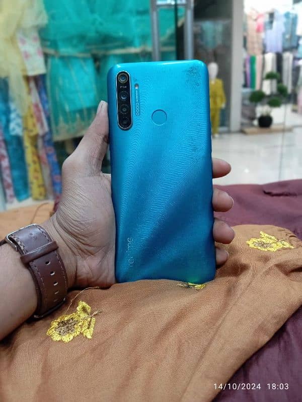 Realme 5i 4 64 with box 0