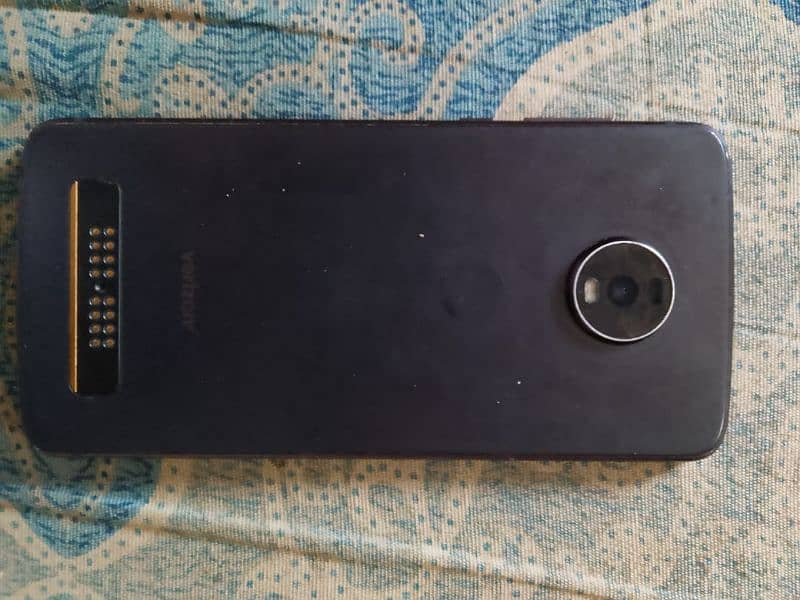 motoz4 0