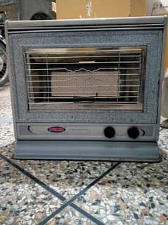 Gas heater For sale Condition 10by10