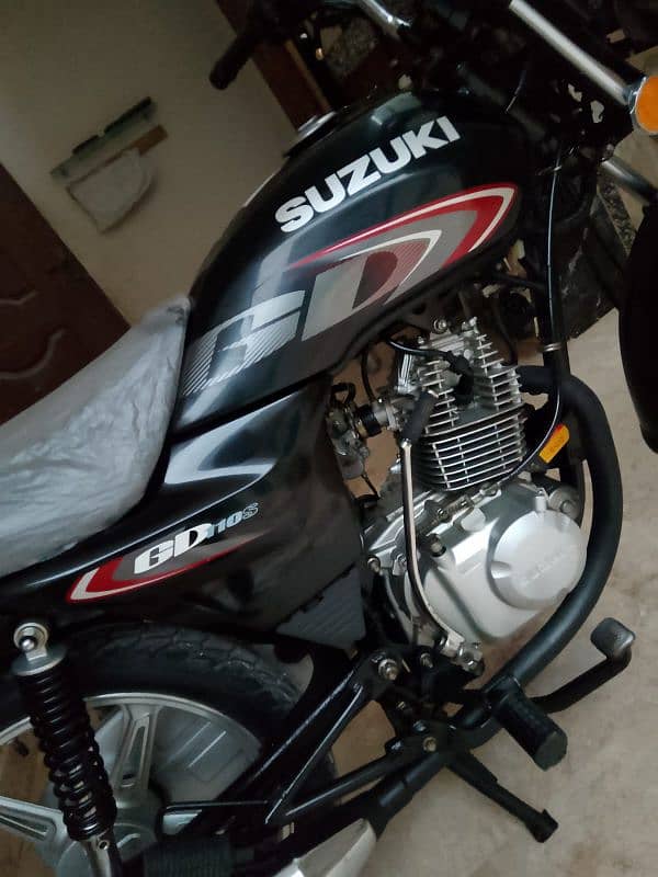 Suzuki GD 110s 12