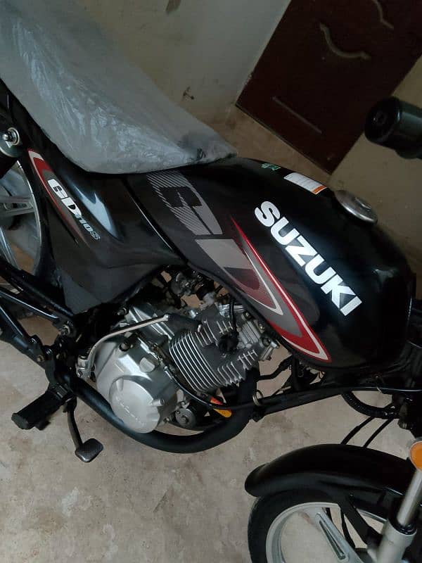 Suzuki GD 110s 13