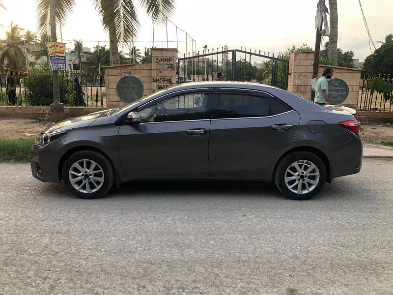 Toyota Corolla GLI 2015 1