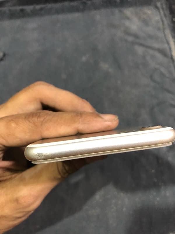 iphone 7 PTA 128gb 3