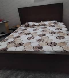 Wooden Bed for Sale – PKR 35,000