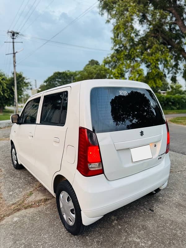 Suzuki Wagon R 2017 13