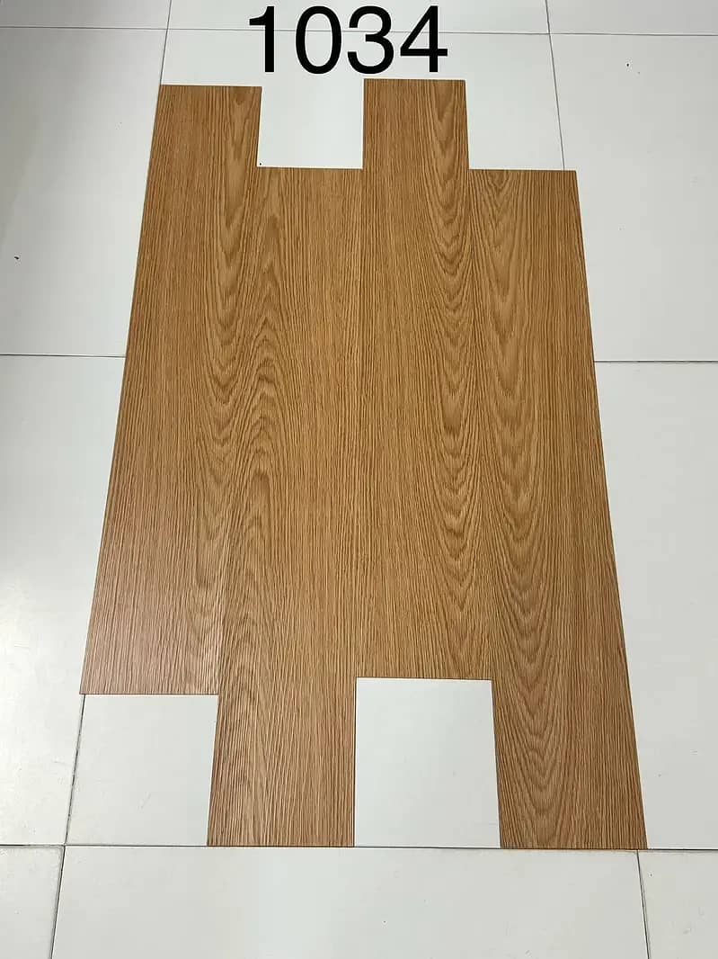 Wooden flooring | Vinyl flooring | wallpaper |Artificial grass. 7