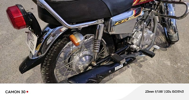 Honda CG 125 self start special edition 7