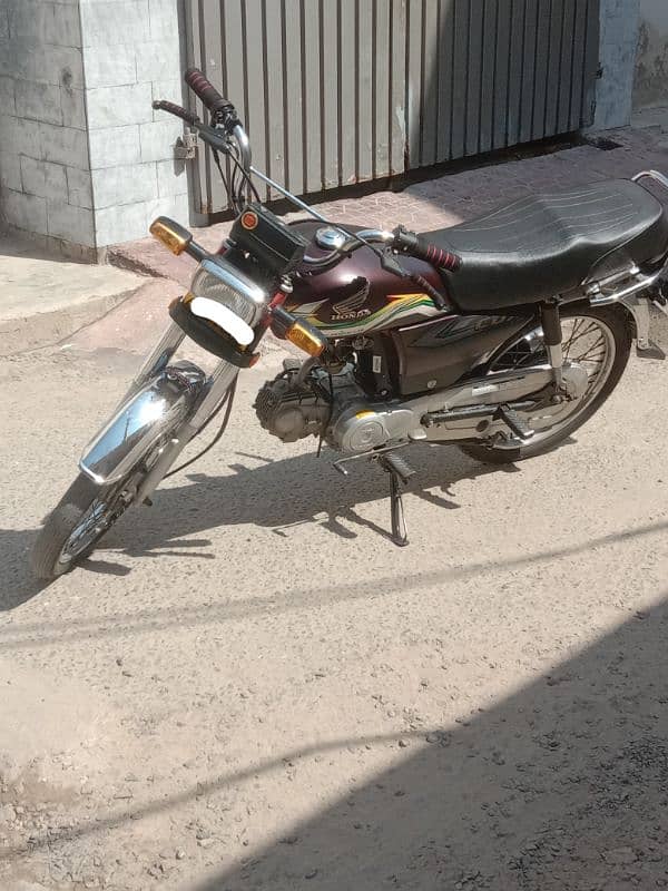 Honda CD 70 2023 1