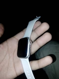 Apple Watch series 8 41mm without Accessories