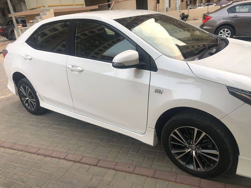 Toyota Corolla Altis 2021 5