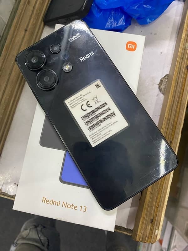 Realme note 13 8/256 1