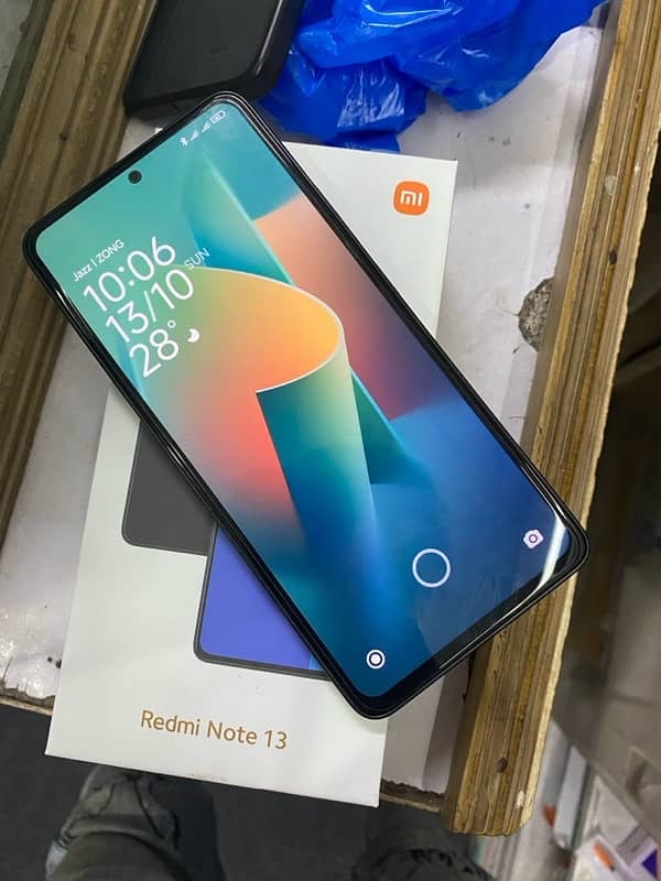 Realme note 13 8/256 2