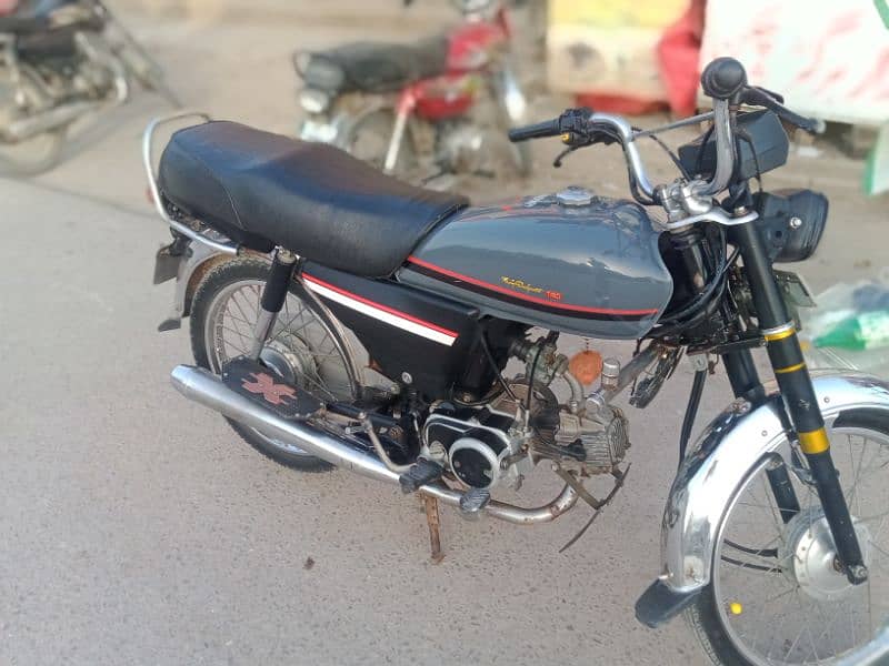 honda 70 2018 model Lahore nmbr 1