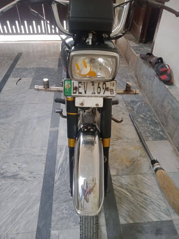 honda 70 2018 model Lahore nmbr 9