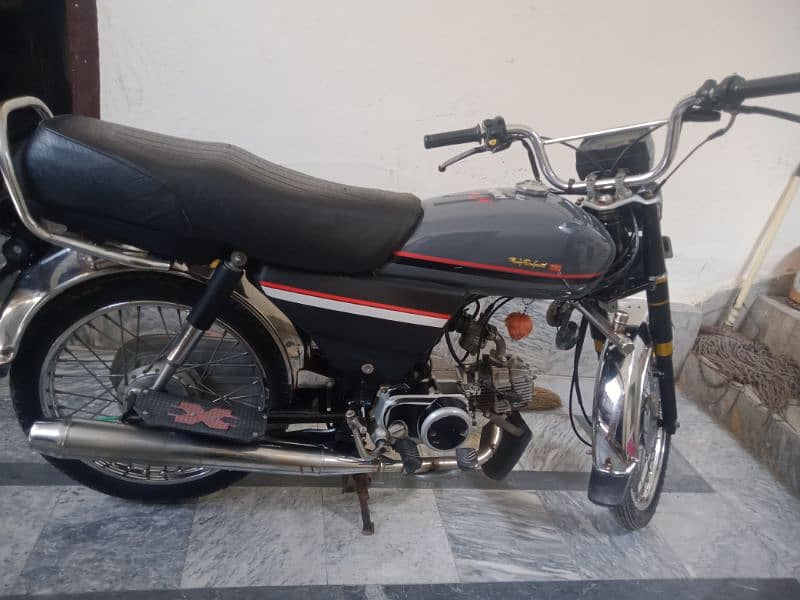 honda 70 2018 model Lahore nmbr 12