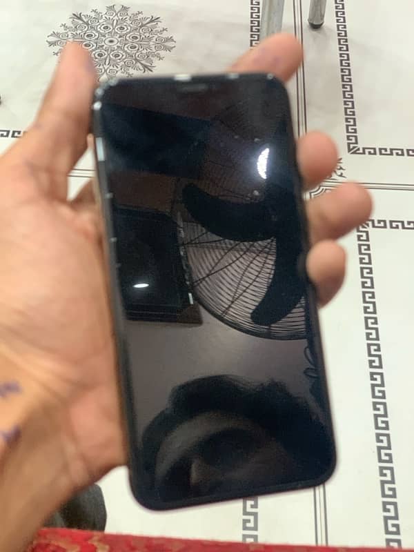 IPHONE XS 64 gb all ok condition 10 by 10 Face ID ok 0 scratches 5