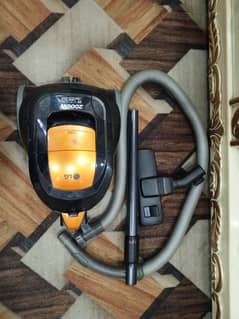 vacuum cleaner air fryer and kitchen items