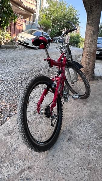 Mountain bike with gears 1