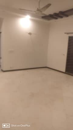 1 Kanal Upper Portion For Rent On Ideal Location 0