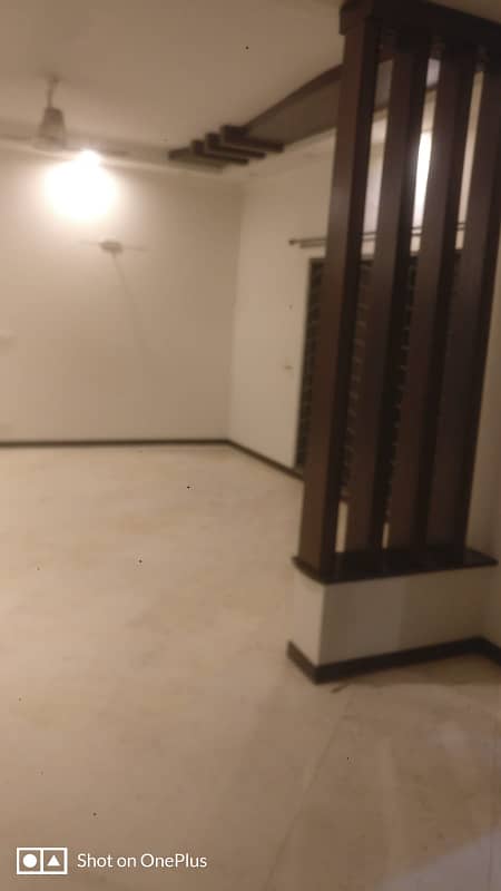 1 Kanal Upper Portion For Rent On Ideal Location 9