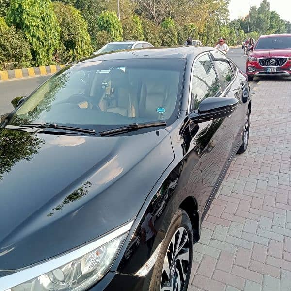 Honda Civic Oriel 2018 9