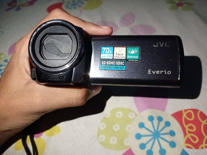 JVC handy cam video camera 1