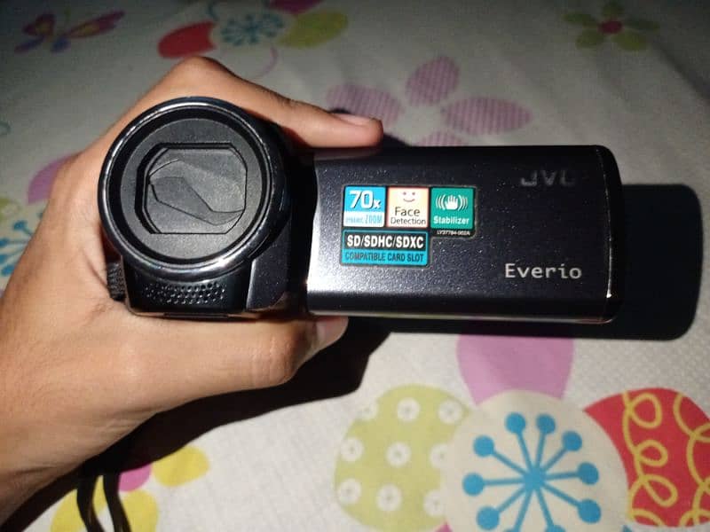 JVC handy cam video camera 3