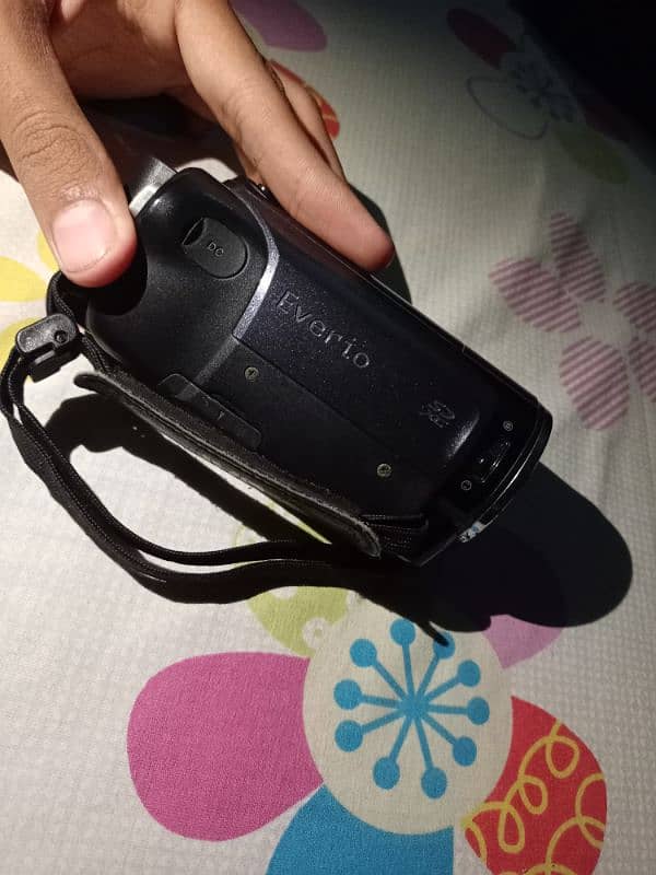 JVC handy cam video camera 10