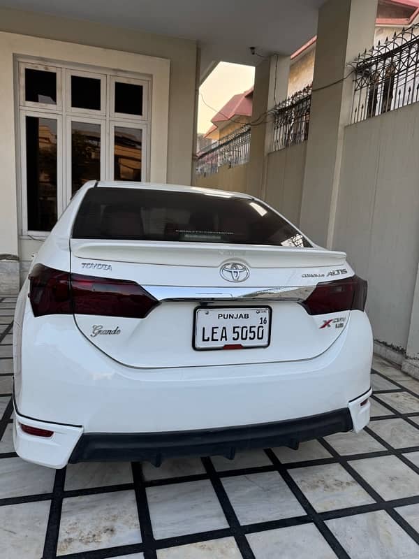 Toyota Altis Grande 2015 6