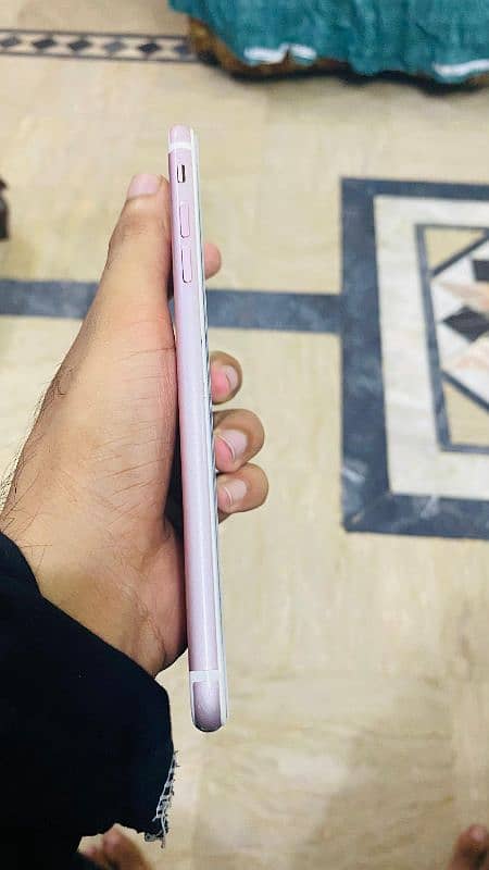 iphone 7 plus 128 Gb PTA approved 7