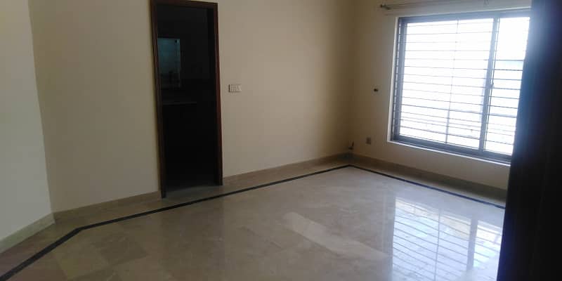 With Separate Entrance- 1 Kanal New Upper Portion For Rent In DHA Phase 2 Lahore 8