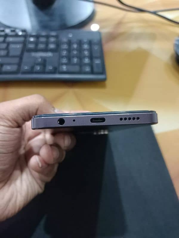 Vivo Y27 S 8/128GB 4