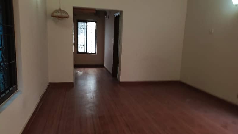 1 Kanal Full house 4 Bed Attach Bath Dinning Kitchen Tv Lounge Store Servant Quarter Dha phase 2 For Rent 11