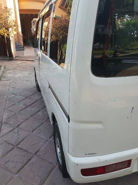 Daihatsu Hijet 2013 3