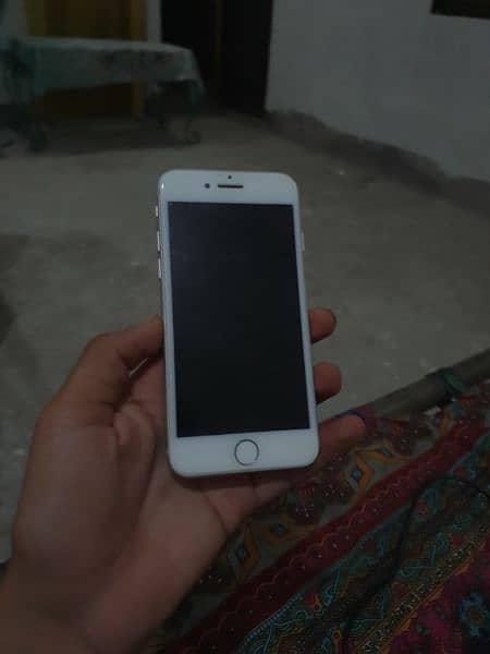 Iphone 7 non pta 10/10 condition 1