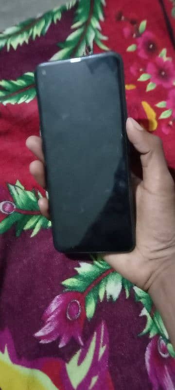 Infinix hot 10 4/64 with box (but no charger) 3