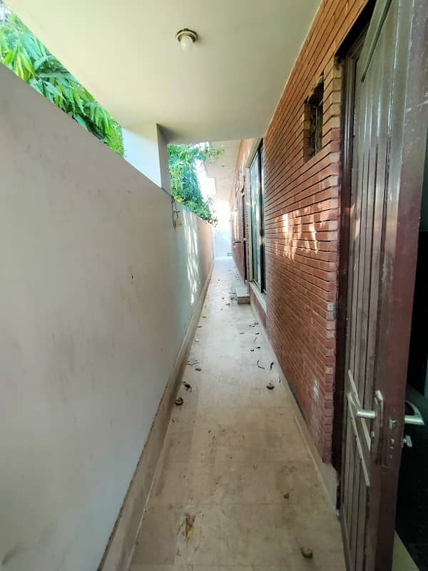 12 Marla House For Rent In Johar Town 1