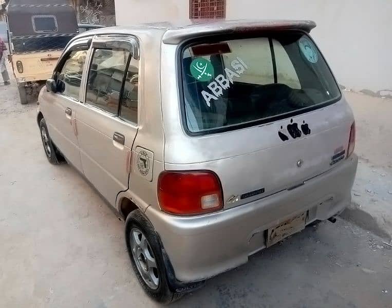 Daihatsu Cuore 2003 3