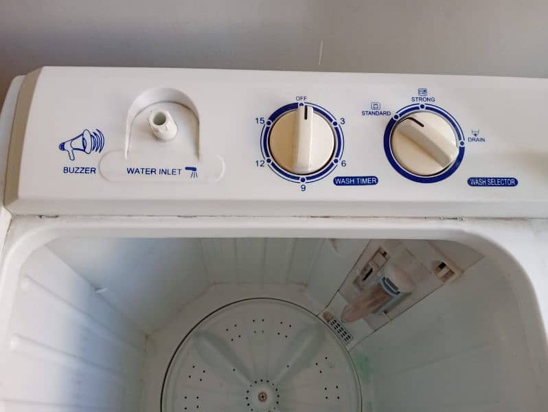 Haier HWM75-AS Twin Tub Washing Machine 10