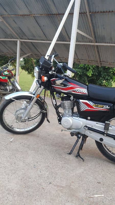 honda 125 2024 model brand new condition 3000km drive 3