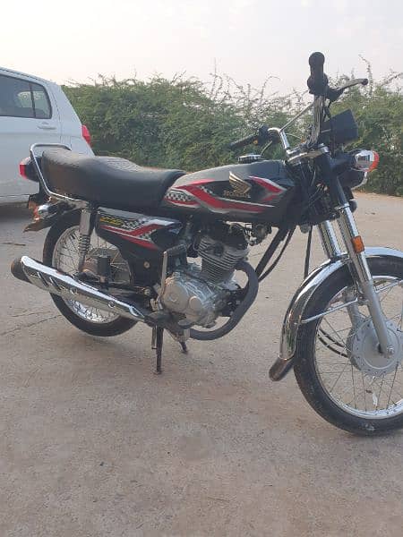 honda 125 2024 model brand new condition 3000km drive 6